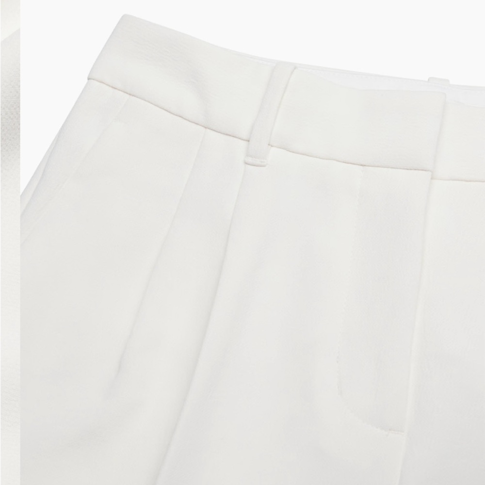 ARITZIA Effortless Lo- Rise Pant - Picture 6 of 6
